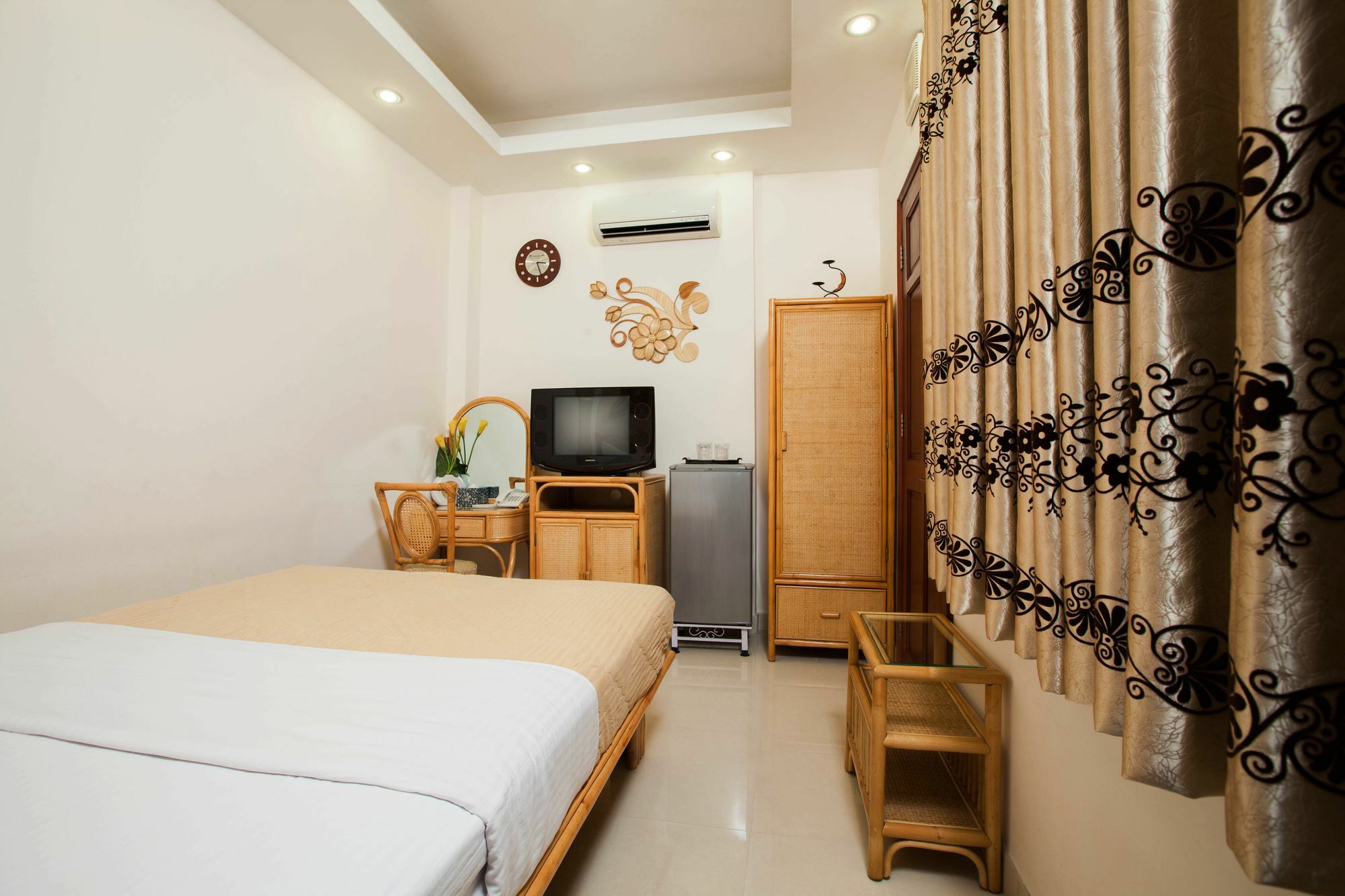 Hotel Calmette 151 - Ben Thanh Ho Chi Minh City